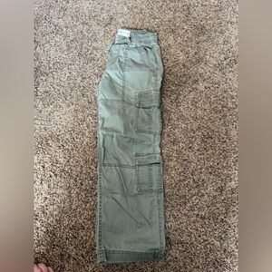 Green cargo Abercrombie pants